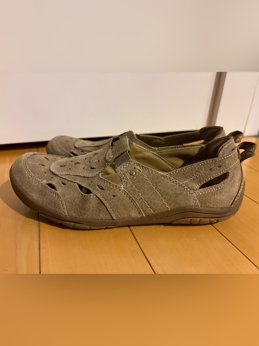 Earth Spirit Leather Cleveland Walking Comfort Shoes Flats size 7 Supportive - Picture 3 of 8